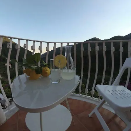 Bouganville Bed & Breakfast *